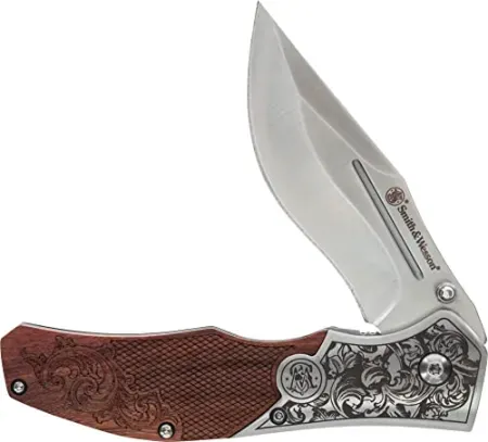 Smith & Wesson Unwavered Spring Assist Folding Knife