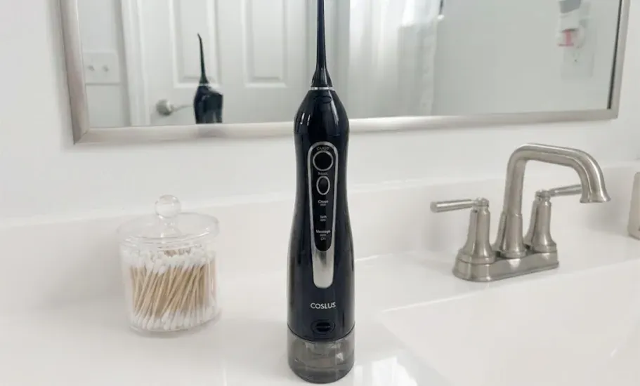 COSLUS Water Flosser in Black