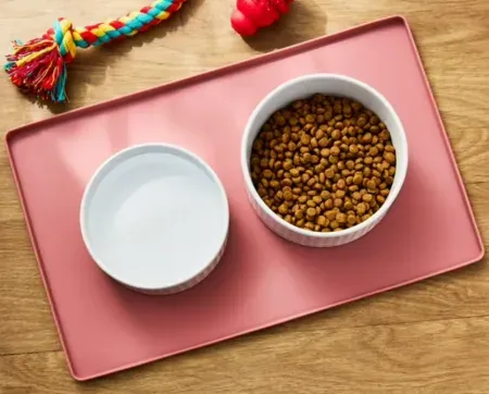 19" x 12" Vibrant Life Medium Silicone Pet Feeding Mat