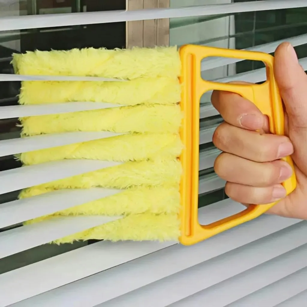 Washable Blind Cleaner: 71 cents + free shipping w/