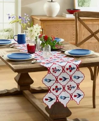 Elrene Red White & Cute 14" x 70" Table Runner