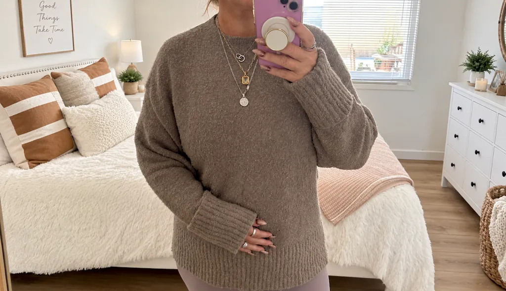 Women’s Oversized Cozy Knit Sweater