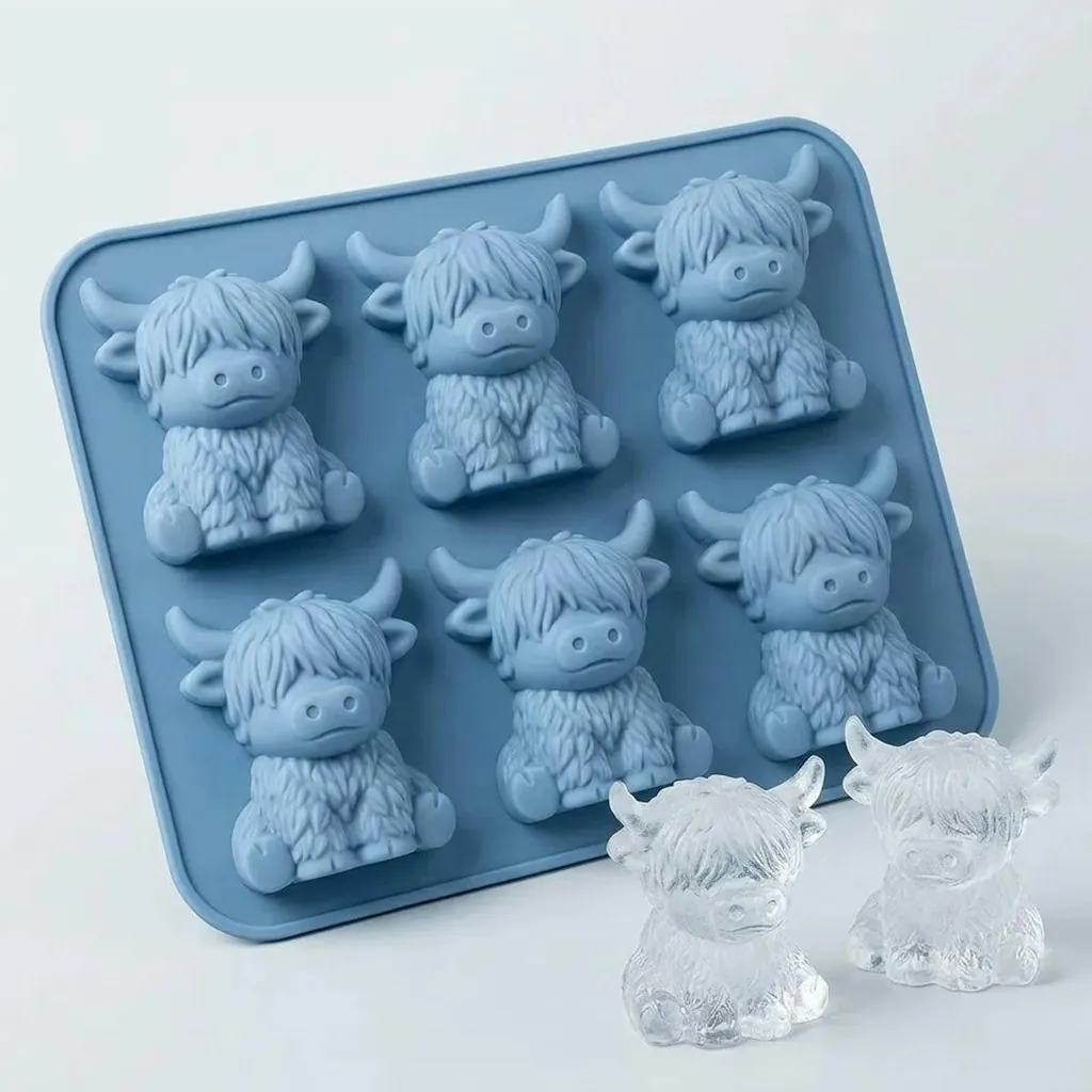 Highland Cow Silicone Ice Mold