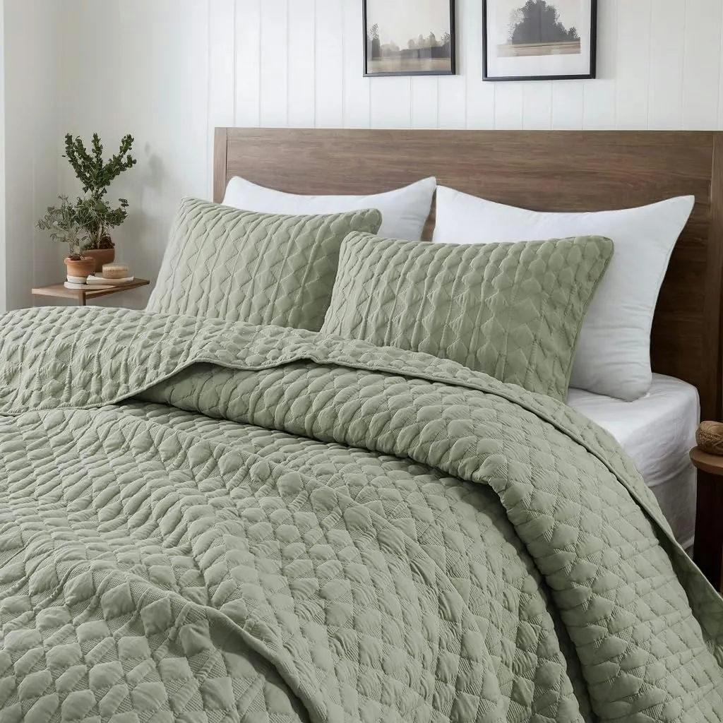 Bubble Soft Queen Quilt Set w/ 2 Pillow Shams