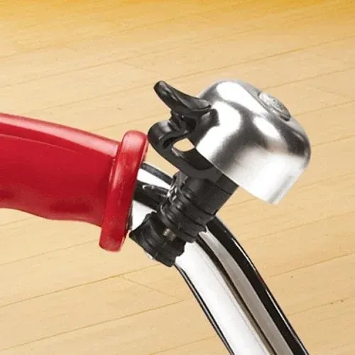 Radio Flyer Scoot About Ride-On Toy (Red)