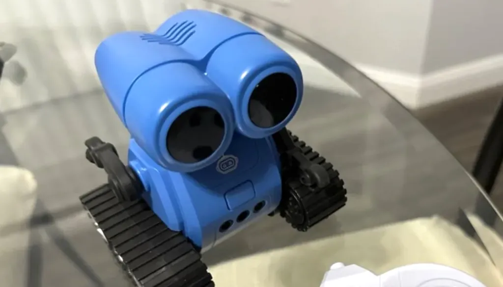 Rechargeable Remote-Controlled Robot in Blue