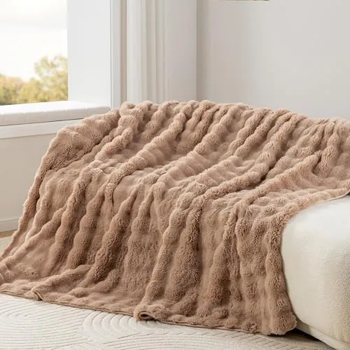 Berkshire Faux Fur & Velisse Reversible Blanket 90" x 90"