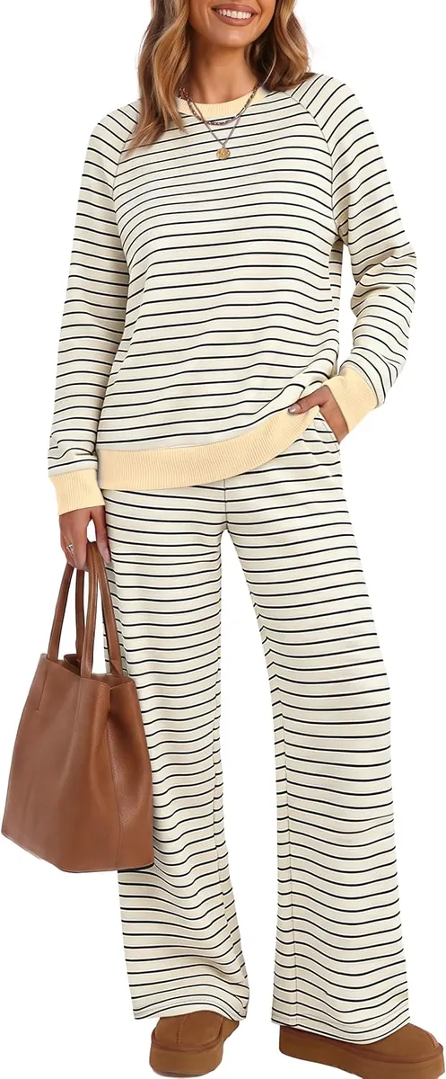 WIHOLL Two-Piece Lounge Set