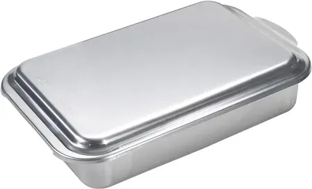 Nordic Ware Classic Metal 9" x 13" Covered Cake Pan