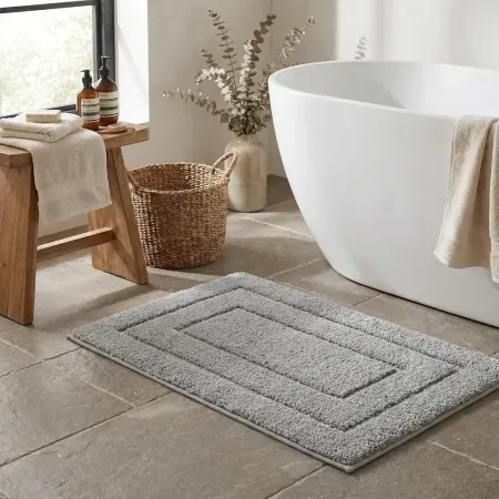 Granny Says 32" x 20 Super Soft Non-Slip Bathroom Rug