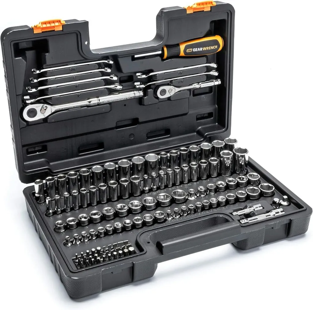 GearWrench 121-Piece SAE/Metric Mechanics Hand Tool Set