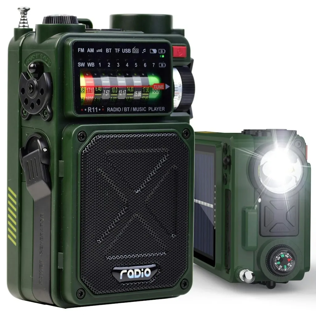 Solar Emergency Radio w/ 4,000mAh Power Bank
