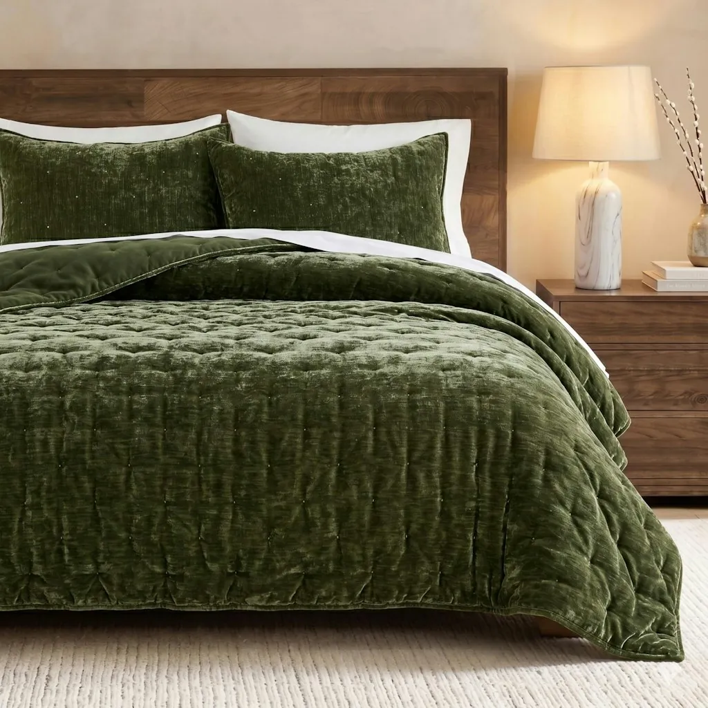 Chenille Velvet King 3-Piece Quilt Set