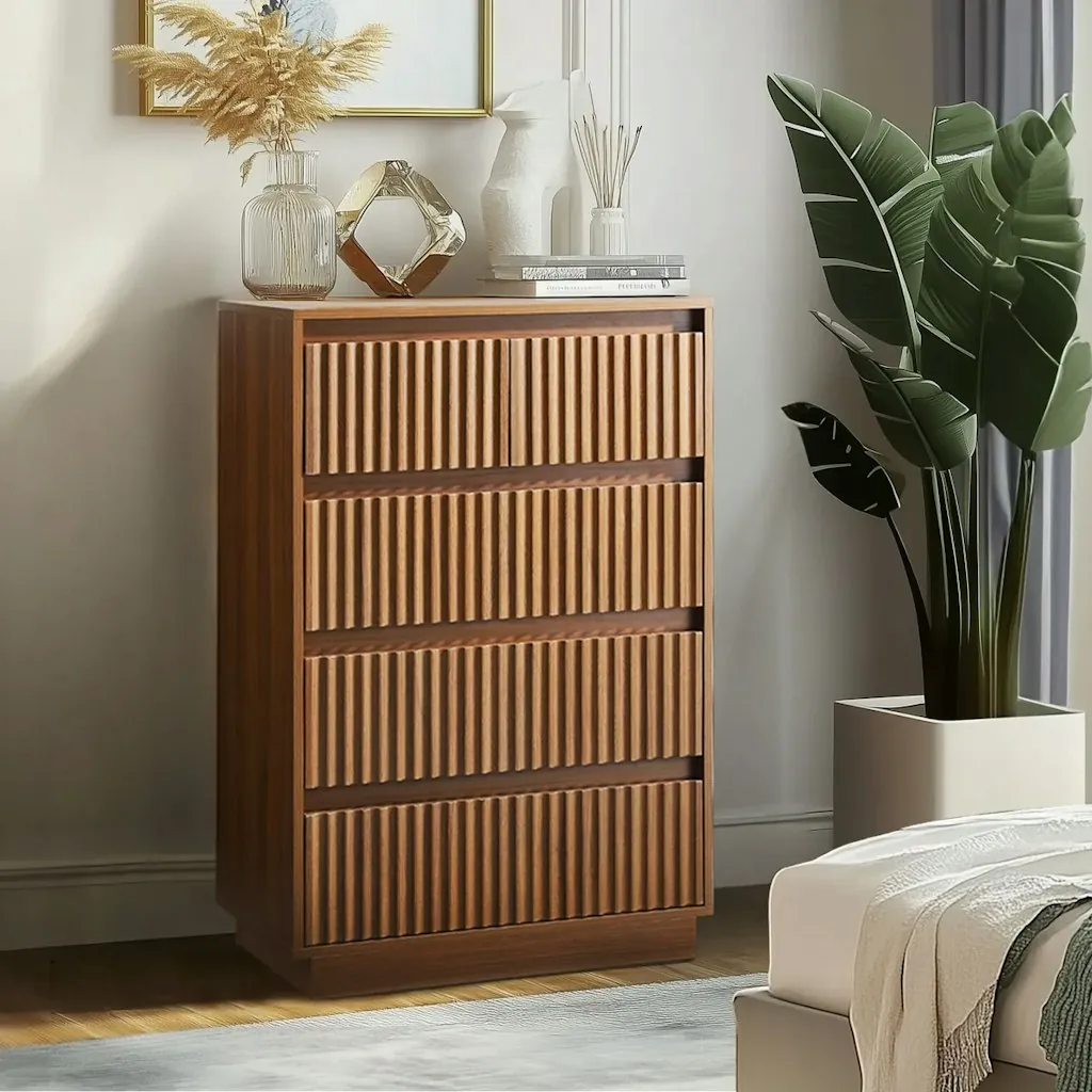 Ebern Designs Dejesus 5-Drawer Dresser