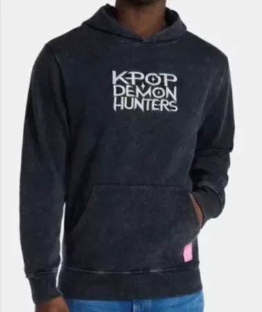 K-Pop Demon Hunters Men's Graphic Hoodie w/ Overshoulder Print
