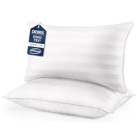 Set of 2 DIORIS Fluffy Pillows (Queen Size)