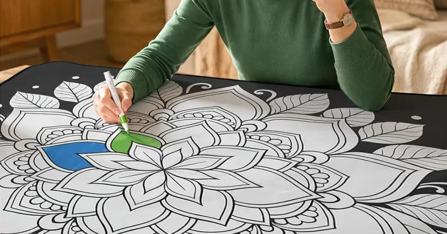 Coloring Blanket w/ 24 Markers