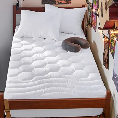 Bedsure Twin XL Quilted Mattress Pad with Deep Pocket Fit (White)