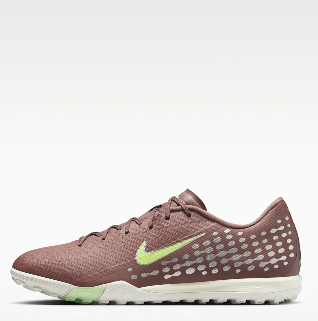 Nike Men's Mercurial Vapor 16 Academy Shoes for from $49 + free shipping w/