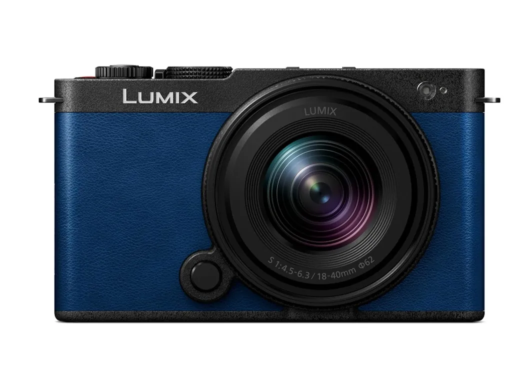 Panasonic LUMIX S9 Full-Frame Mirrorless Camera w/ 18-40mm Lens