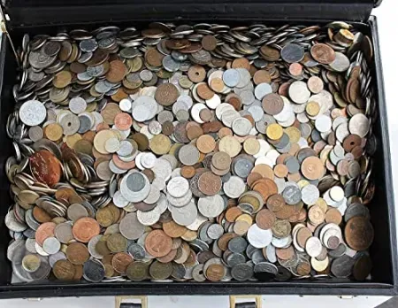 CollecTons Over 50 DIFFERENT World Coins Half Pound Grab Bag