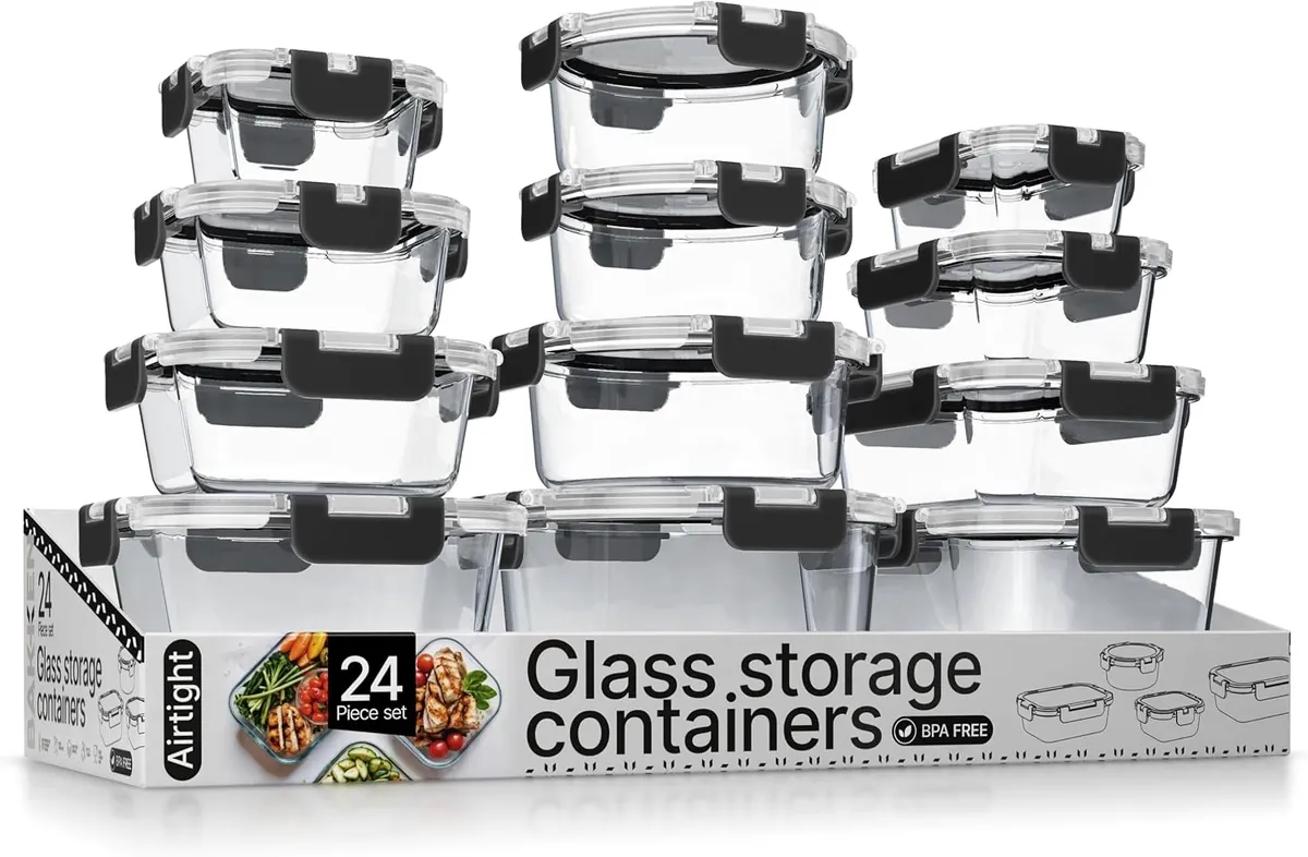 Glass Food Storage Containers with Lids by Bakkenmaster