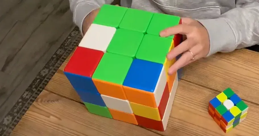 Giant Magic Puzzle Cube