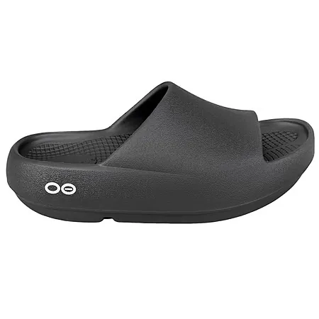 Costco Members: OOFOS Unisex OOAHH Plus Slide Sandal (Cream or Black)