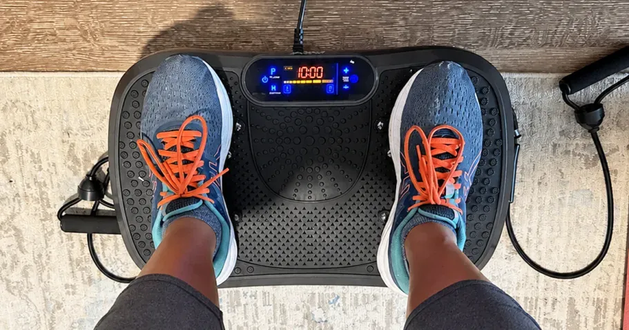 Vibration Plate Exercise Machine in Black