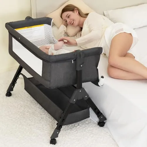 BCOL 3-in-1 Baby Bassinet Bedside Sleeper with Wheels and Mosquito Net
