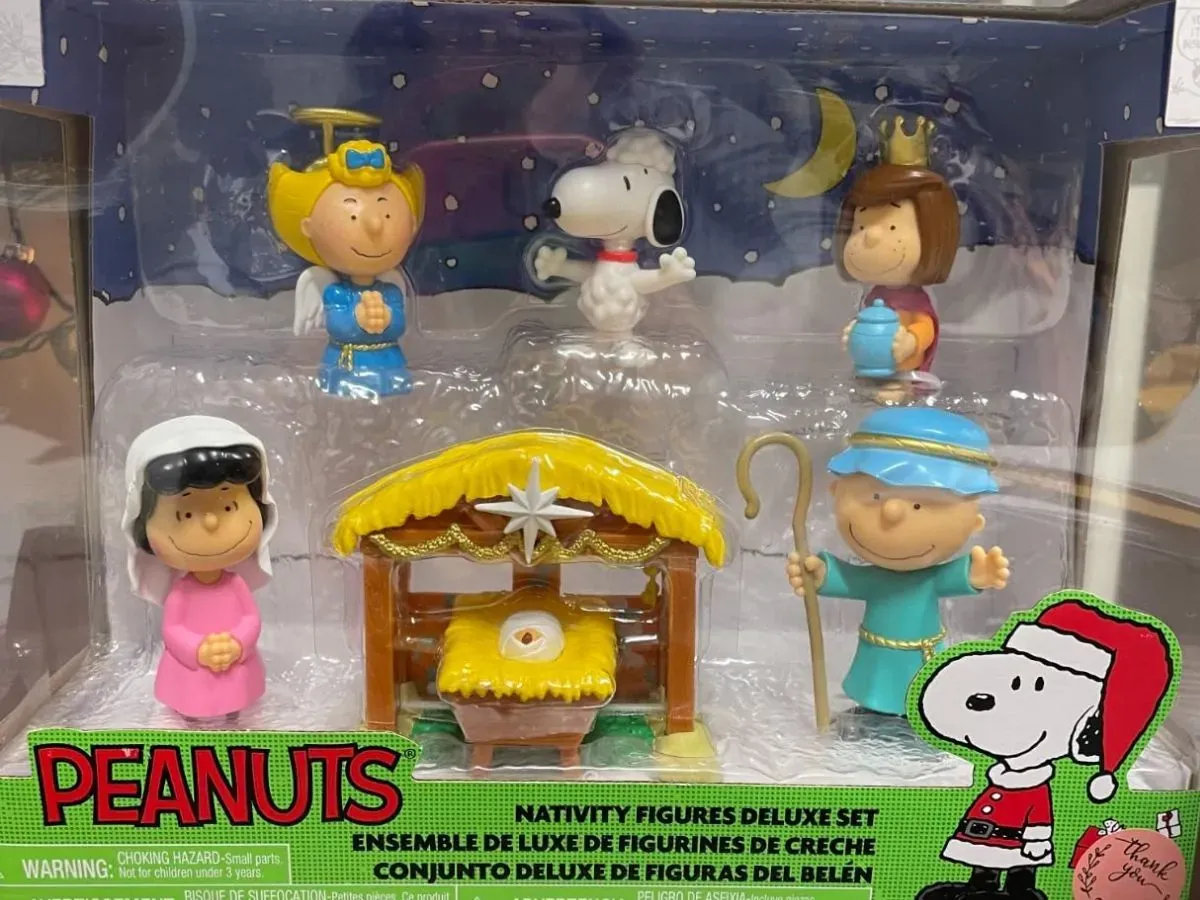 Peanuts Christmas Nativity Deluxe Figure Set