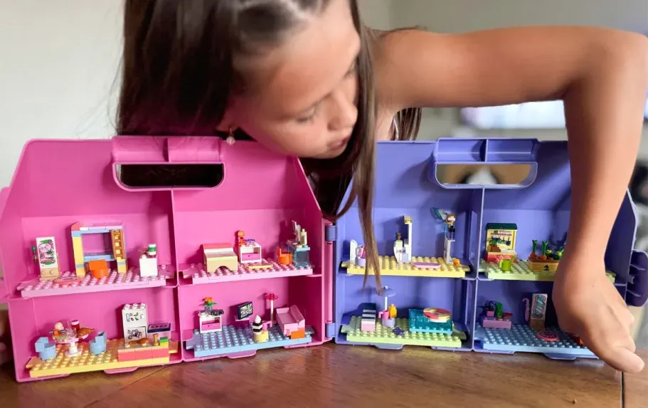 LEGO Friends Creative Dollhouse Suitcase