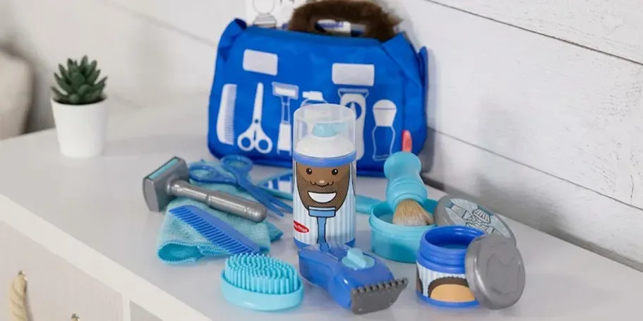 Melissa & Doug 16-Piece Barber Shop Play Set