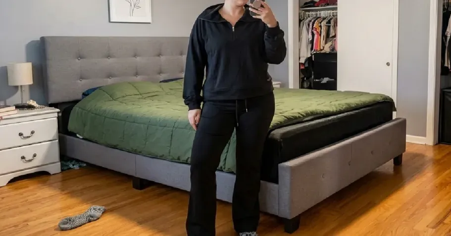 Women’s 2-Piece Sweatshirt Lounge Set