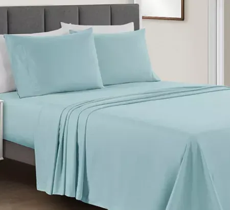 Fairfield Square Collection Microfiber Easy Care Solid 4-Piece Sheet Set (King)