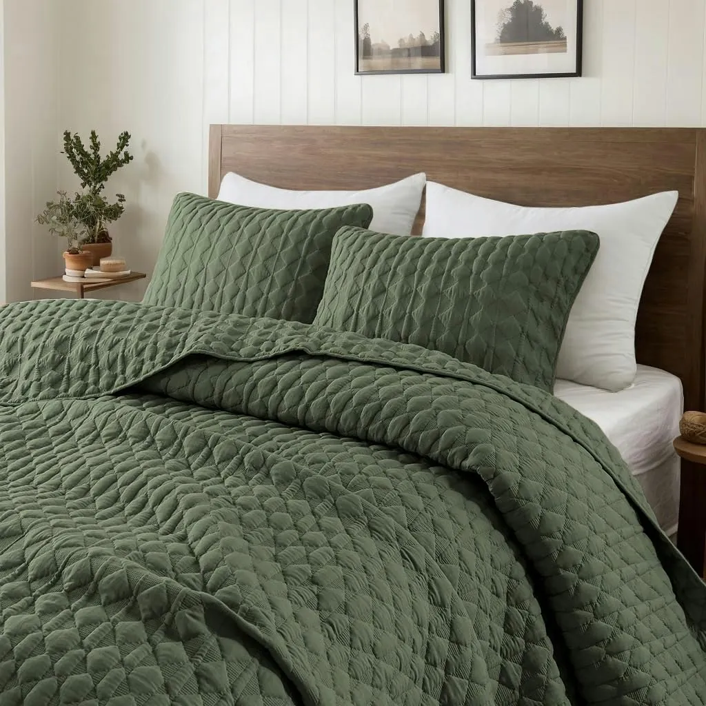 Olive Green Twin Quilt Bedding Set
