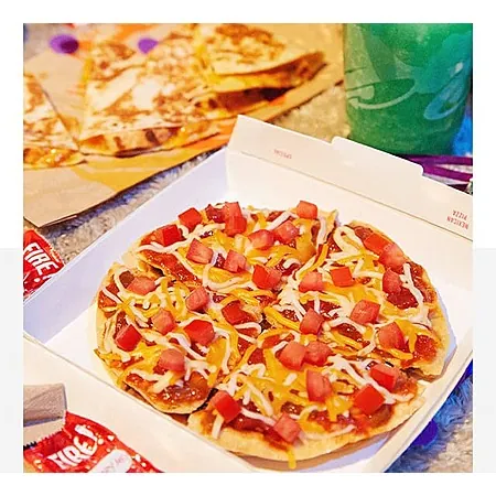 Taco Bell: Mexican Pizza or Regular Drink