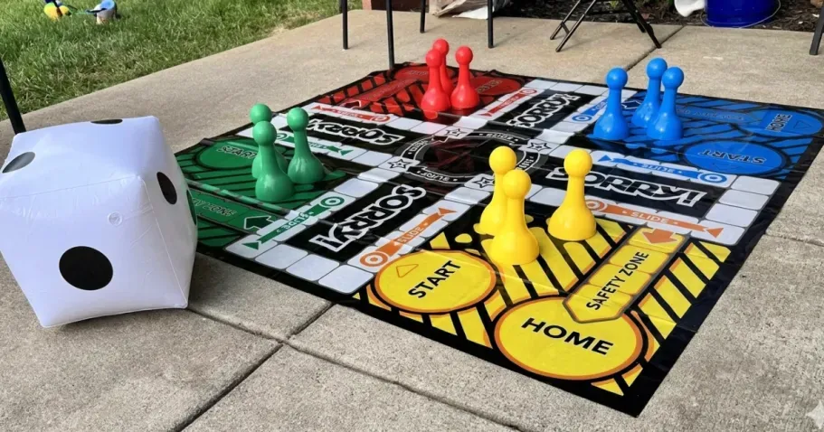 Spin Master Sorry! Giant Edition Game