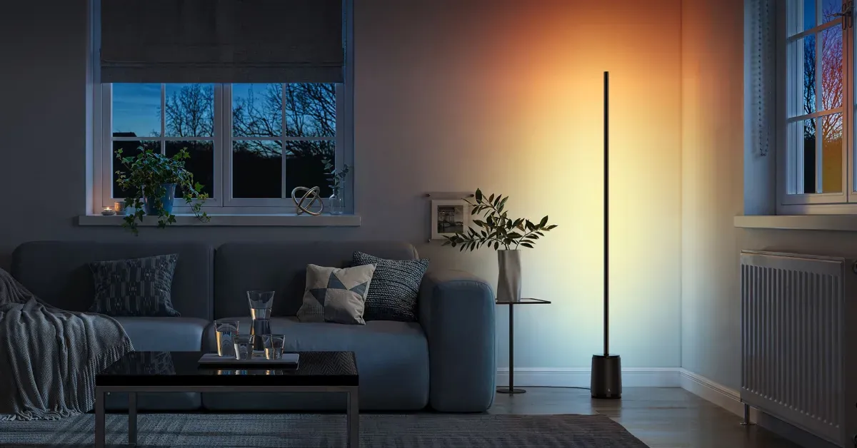 Floor Lamp 3 Lite with Matter