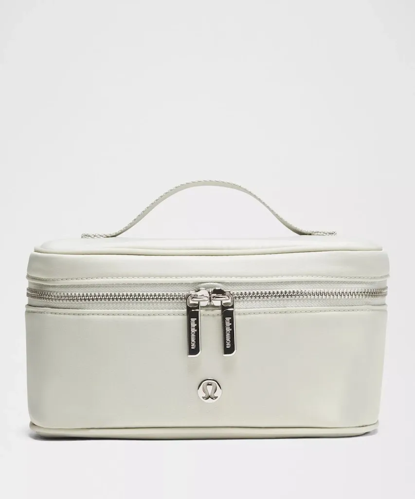 lululemon 3.5L Travel Toiletry Bag