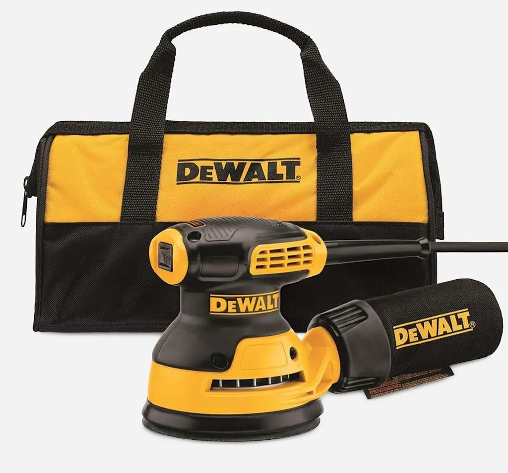 DeWalt 5" 3-Amp Corded Orbital Sander Kit