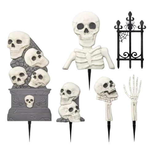 Hyde and EEK! Boutique Bones Scene Setter 20-Piece Kit