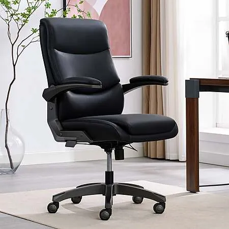 Costco Members: La-Z-Boy Manager Office Chair (Black)