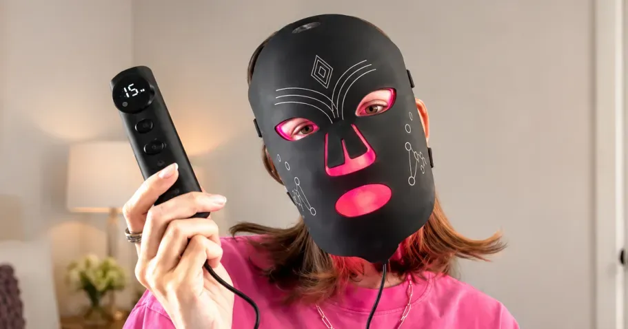 Red Light Therapy Mask
