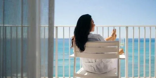 'Alohilani Resort Waikiki Beach (Oahu Hawaii) No Daily Resort Fee + $50 Resort Credit