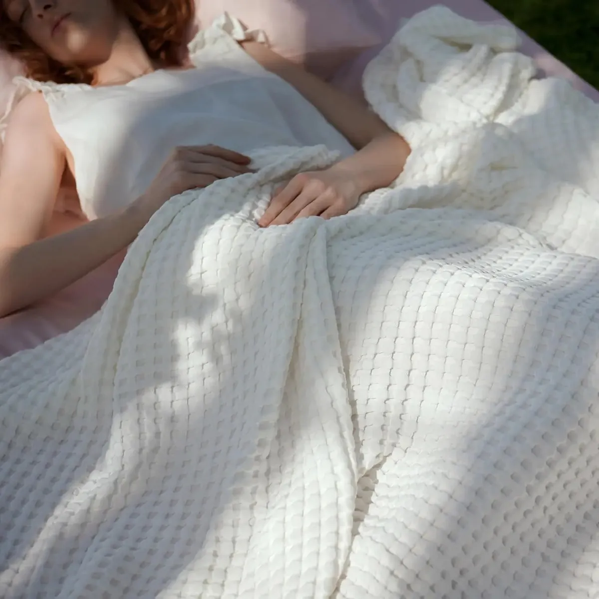 Bedsure Cooling Waffle Blanket
