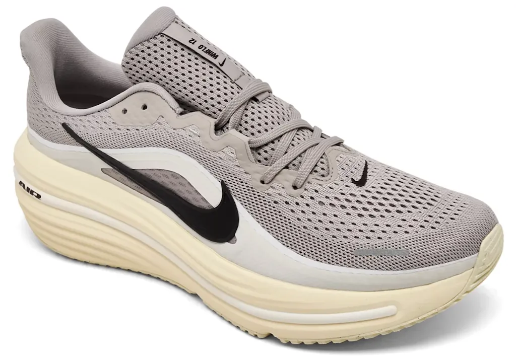 Nike Men's Winflo 12 Running Sneakers