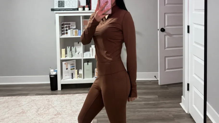 Alaroo Women’s 2-Piece Workout Set