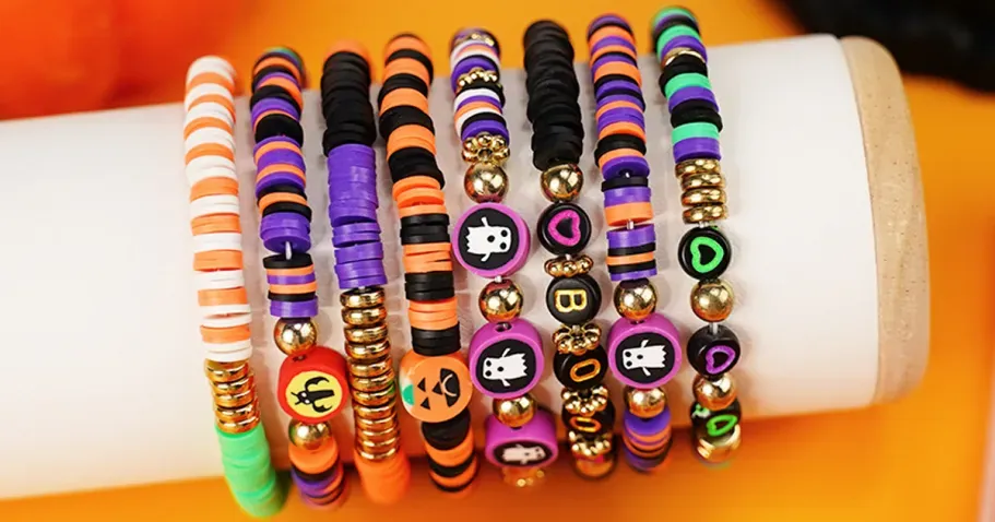 Halloween 3,500-Piece Bracelet Making Kit
