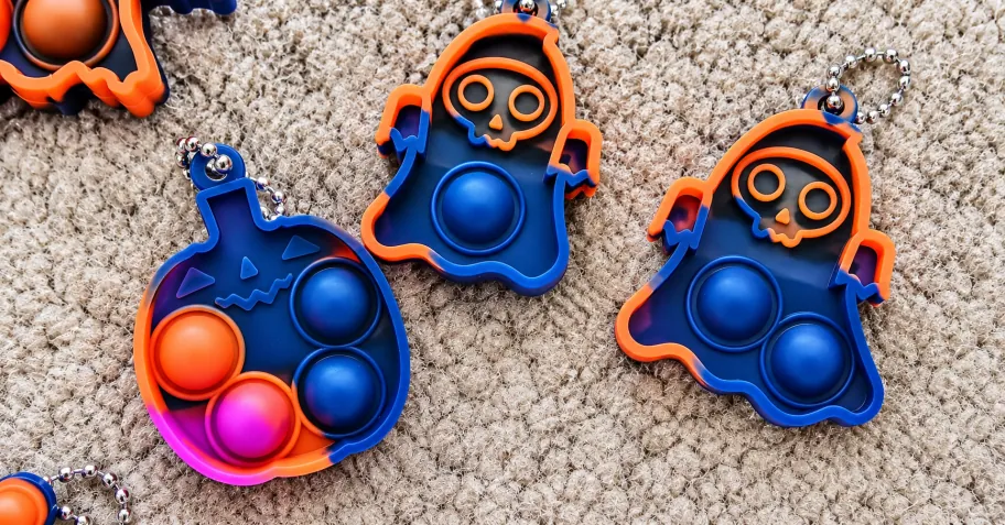 Halloween Pop Keychain Fidget Toys 30-Pack